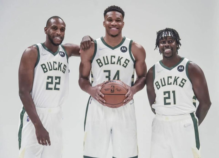 35分0失误成就NBA替补史上最年长纪录，米德尔顿